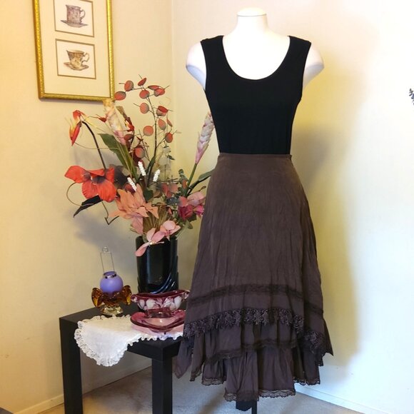NWT Women Brown 3-Layers of Tiered Ruffle Lace Design Midi Skirt L 12 - Picture 7 of 12